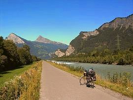 bei/near Sargans/Liechtenstein
Gonzen - Gauschla 
(Berge links / mountains left)