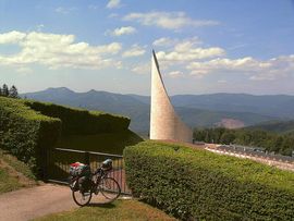 Struthof
Donon - Petit Donon (links/gauche/left)