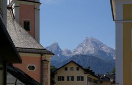 Berchtesgaden
St. Andreas
Watzfamily: -Frau -Kinder -Mann / -wife -kids -man