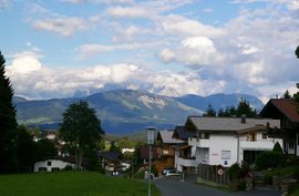 Radeln bis ein Arzt kommt
Going
cycling until a doctor comes