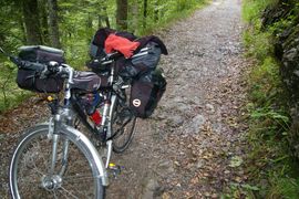Eschenlaine
Weg zum Walchensee
Eschenlaine creek
path to Lake Walchensee