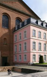 Trier
Palais-Basilika-Kollision