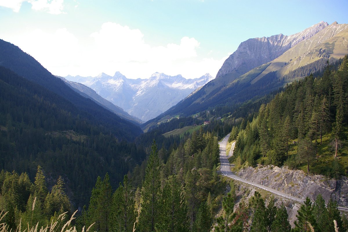 Bschlaber Tal bei Bschlabs - Hornbachkette
Urbeleskarspitze - Wasserfallkarspitze - Klimmspitze - Rotwand

Bschlabs Valley near Bschlabs -Hornbach Range
Urbeleskar Peak - Wasserfallkar Peak - Klimm Peak - Rotwand