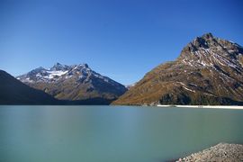 Silvrettastausee / Lake Silvretta 
Silvrettahorn - Schattenspitze - Egghorn 
Kleine Lobspitze