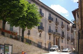 Scanno
Palazzo di Rienzo