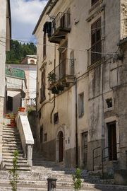 Popoli