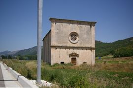 Piana di Navelli
Chiesa Madonna delle Grazie
