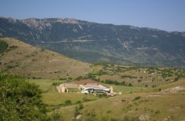 bei/near Castel del Monte