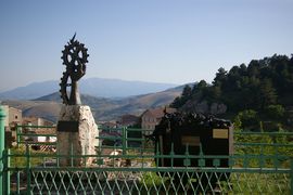 Castel del Monte
sciagura mineraria di Marcinelle
Monte Sirente