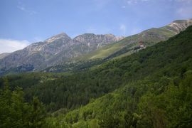 Gran Sasso d'Italia
bei/near Fonte Cerreto
Pizzo Cefalone (Spitz Mitte / peak center left)