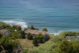 bei/near Montecorice