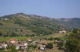 Valle del Testente
Torchiara (oben /upon hill)