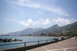 Salerno
lungomare - porto
Monti Lattari (costiera amalfitana)