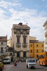Vicenza
Palazzo Porto in Piazza Castello