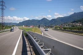 Valsugana - bei/near Pergine
superstrada SS47 della Valsugana