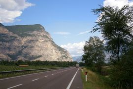 Val d'Adige
Strada Statale SS12 del Abetone e del Brennero
Chiusa di Salorno / Salurner Klause
