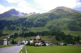 Davos-Dorf - Parsennbahn
Grosses Schiahorn - Davoser Weissfluh - Salezer Horn