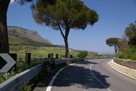 bei/near Segesta