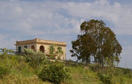 bei/near Selinunte