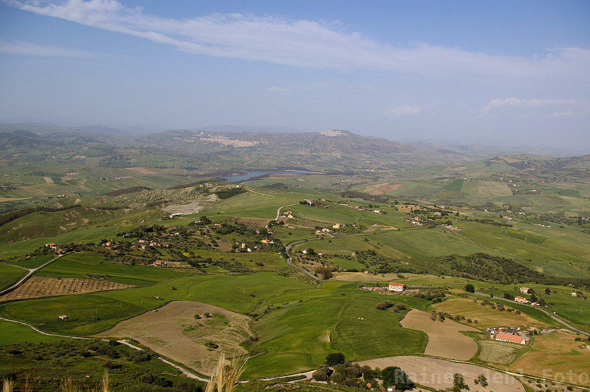 Panorama vom Felsen Calascibettas
Panorama viewed from Calascibetta rock
Leonforte - Assoro