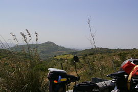 bei/near Agira