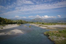 Fiume Lao
Pollino (hinten/background)