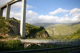 bei/near Capo Scalea
Tirrena Inferiore SS 18 
alt + neu / old + new