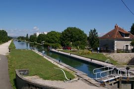 Canal de Bourgogne
Longvic