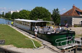 Canal de Bourgogne
Longvic