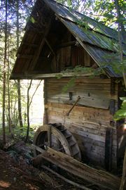 Murtal bei St. Ruprecht /
Mur Valley near St. Ruprecht
rebuild styrian farm mill