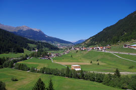 Surses
Tinizong - Savognin
Julierstrasse / Julier-Passroad
Gelgia / Creek Gelgia - Piz Toissa