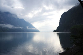 Heidiland
Walensee bei/near Weesen
Glarus