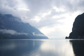 Heidiland
Walensee bei/near Weesen
Glarus