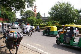 Jhandewalan
Hanuman Chowk