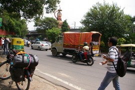 Jhandewalan
Hanuman Chowk