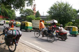Jhandewalan
Hanuman Chowk