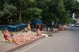 Jhandewalan
Hanuman Chowk