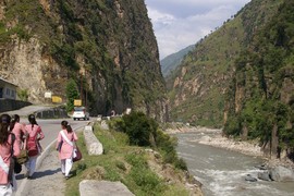 Beas Valley
Thalaut - Beas River
National Highway 21