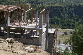 Kullu Valley
construction