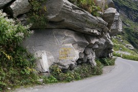Rohtang La
Rahalla Loops