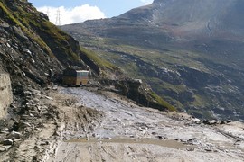 Rohtang La 
Marhi Loops