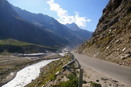 Chandra Valley
Chandra River
Shikar Beh Range
Rohtang Tunnel Project
