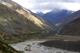 Bagha Valley - Bagha River
near Darcha
Yoche Valley - Yoche Nullah
Mulkila Range