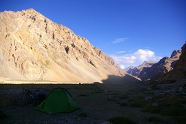 Lingti
near Gata Loops