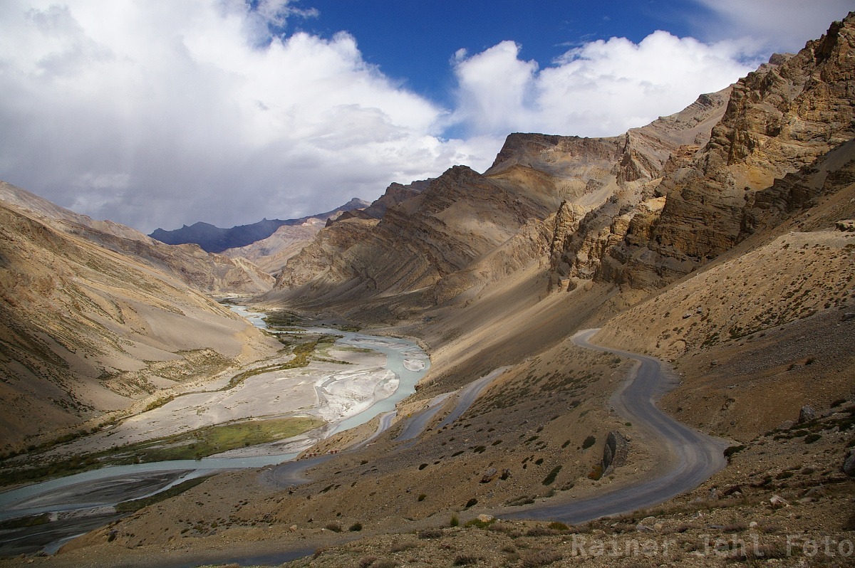 Tsarap River
Gata Loops