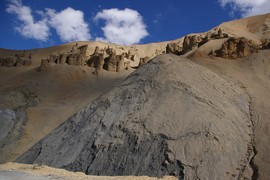 near Pang