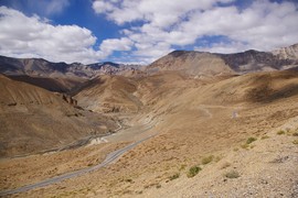 near Pang
Sumkhel Lunpa River