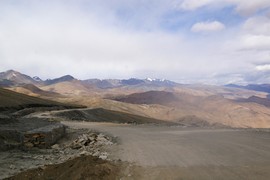Taglang La top (5.328 m)
Kang Yatse Range