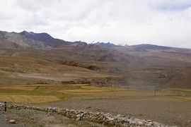near Rumtse
Kang Yatse Range