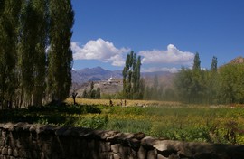 Chubi
Shanti Stupa